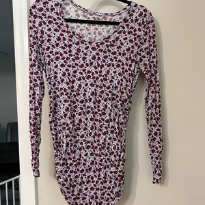 Floral maternity shirt
